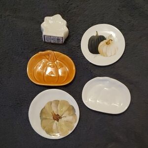 Pumpkin-Themed Ceramic TINY/TIDBIT Plate Set